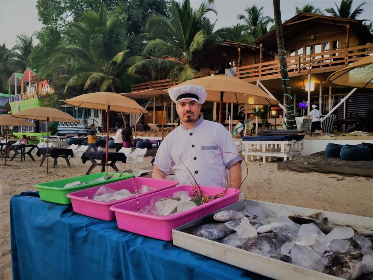 Cafe Blue Luxury tent Palolem